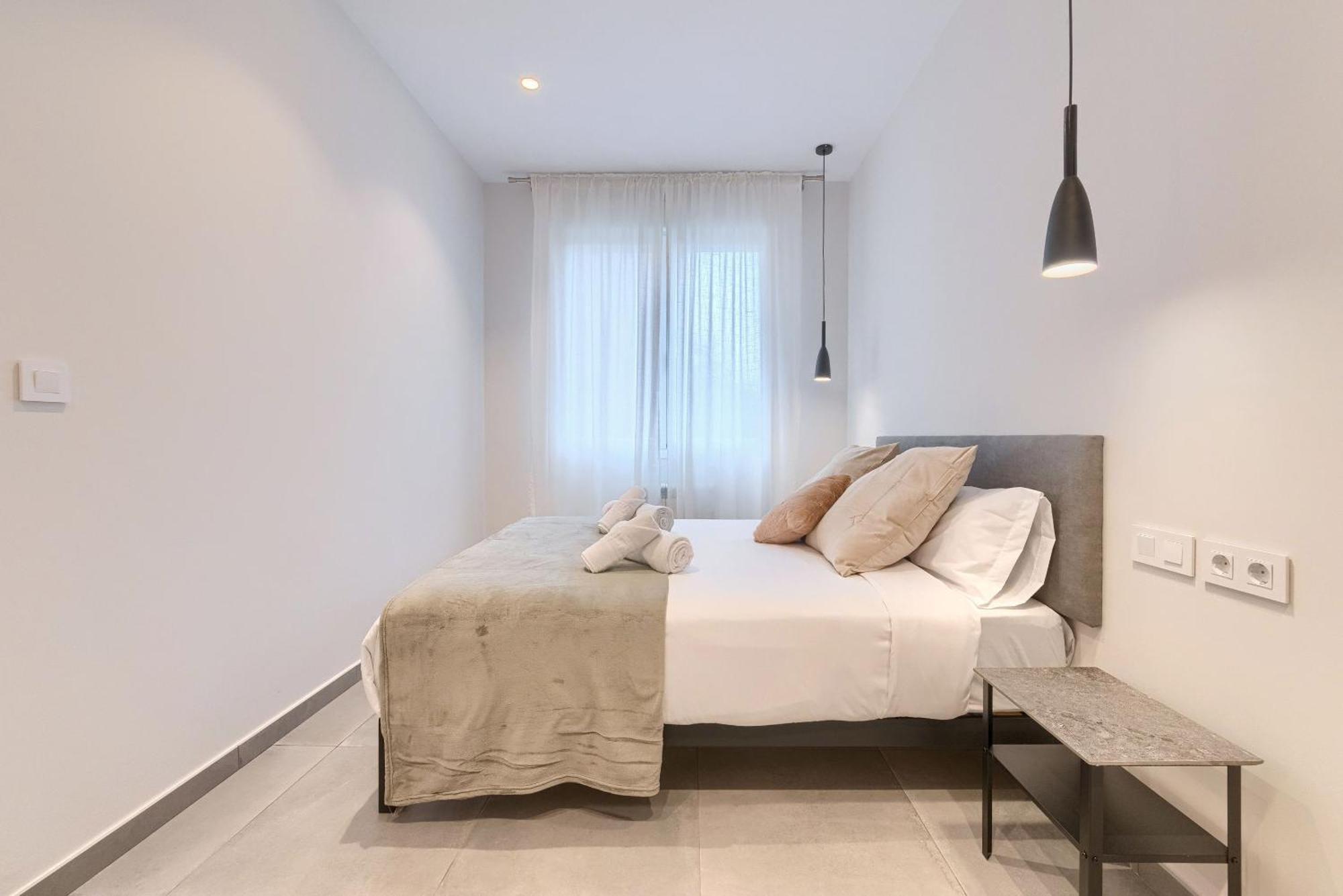 Apartamentos Basarrate Self Check In ビルバオ エクステリア 写真