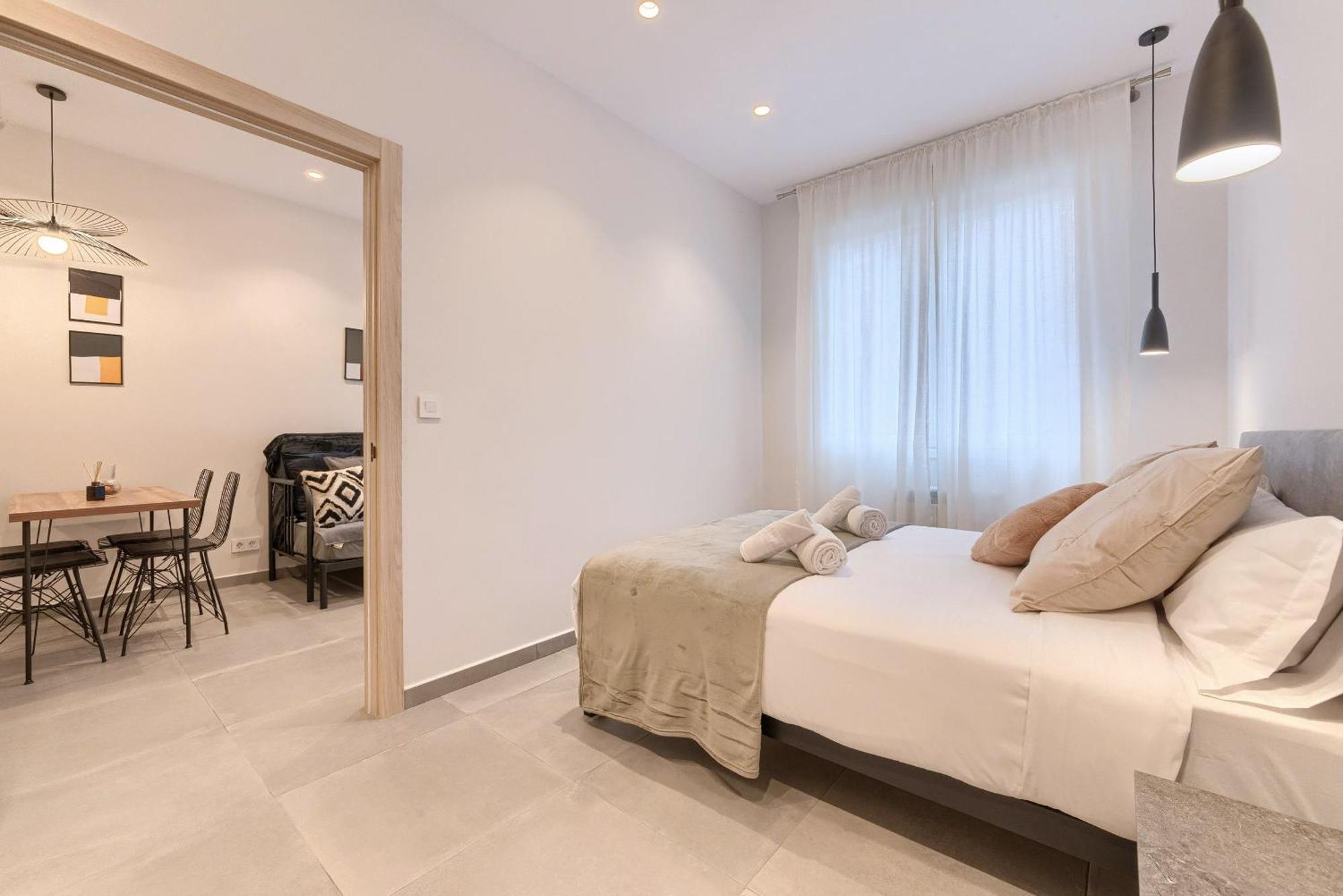 Apartamentos Basarrate Self Check In ビルバオ エクステリア 写真